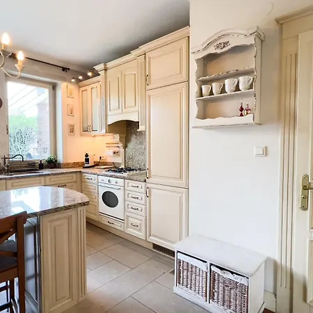 Golden - Elegant Family With Garden Near Krakow Villa Węgrzce