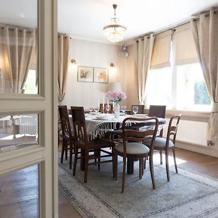 Golden - Elegant Family With Garden Near Krakow