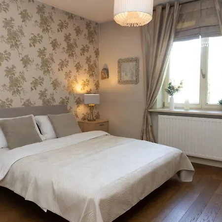 Golden - Elegant Family With Garden Near Krakow Villa Węgrzce